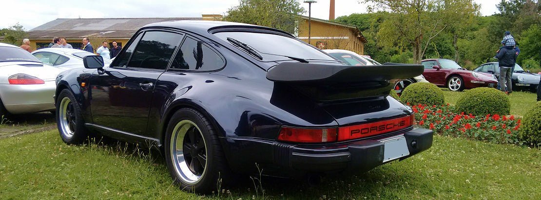 Porsche 930 turbo "The Widowmaker" - Legends Explained Part. 3 - Turbo Lag